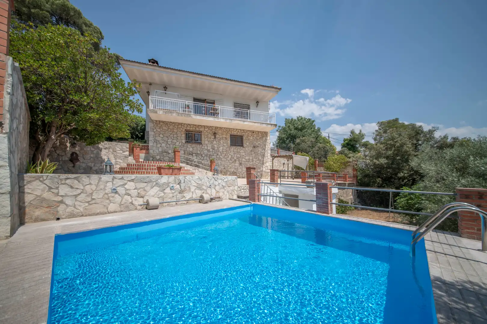 Piscina de Casa o xalet en venda en Mediona amb Calefacció, Jardí privat i Terrassa
