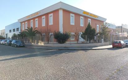 Exterior view of Building for sale in Alcázar de San Juan
