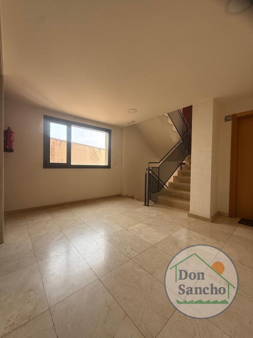 Piso en venta en Santovenia de Pisuerga con Calefacción