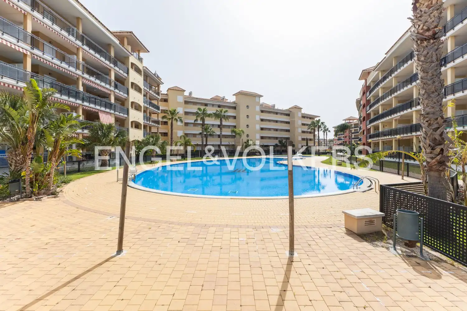 Piscina de Pis de lloguer en Canet d'En Berenguer amb Aire condicionat, Calefacció i Jardí privat