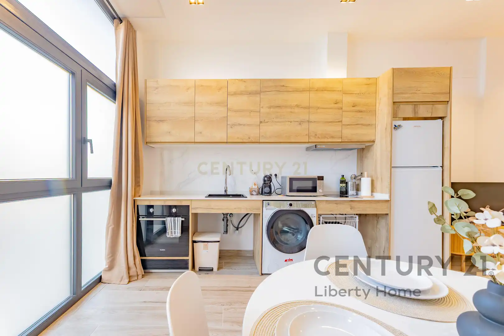 Cocina de Apartamento en venta en Valencia con Aire acondicionado, Horno y Lavadora