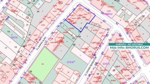 Foto 3 de Piso en venta en Baracaldo, 24, Valdeacederas, Madrid Capital