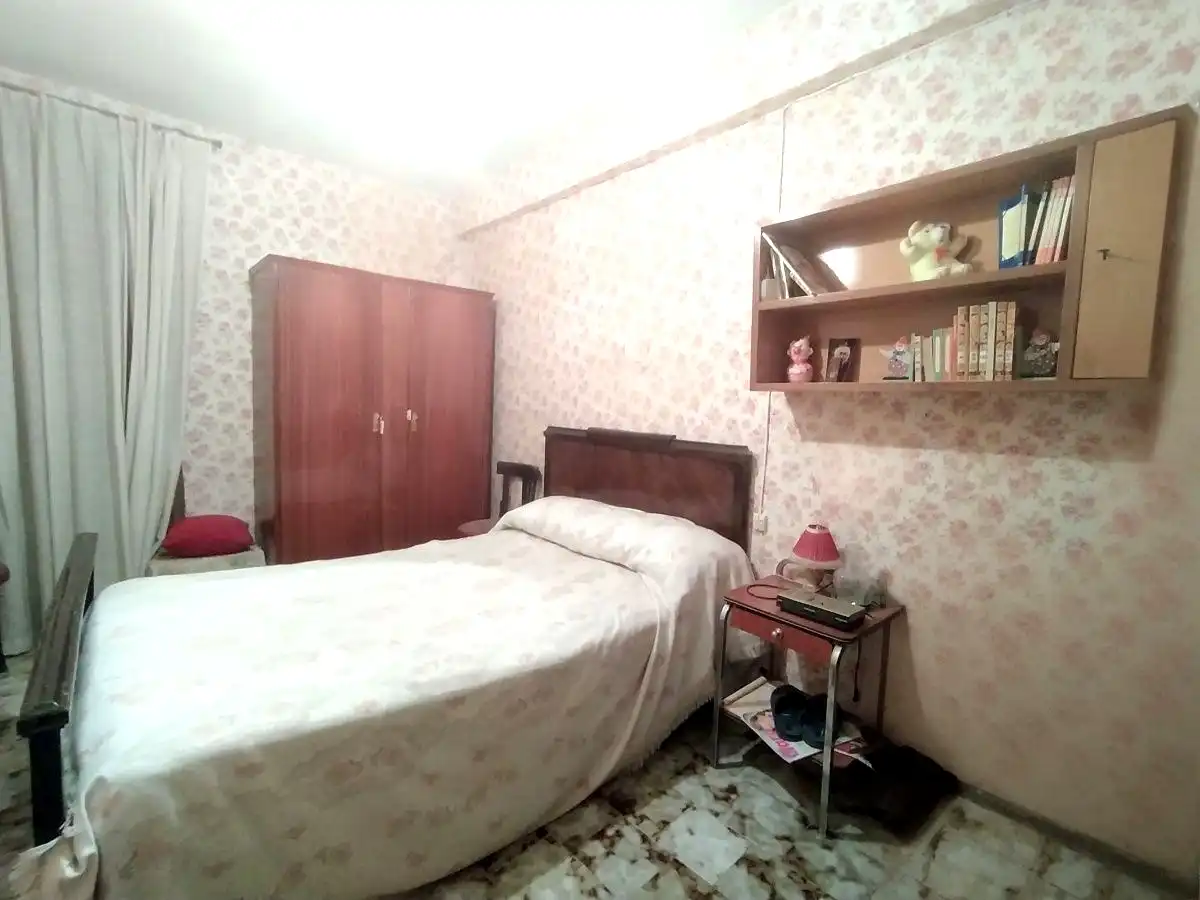 Schlafzimmer von Einfamilien-Reihenhaus zum Verkauf in Trujillo mit Terrasse und Balkon