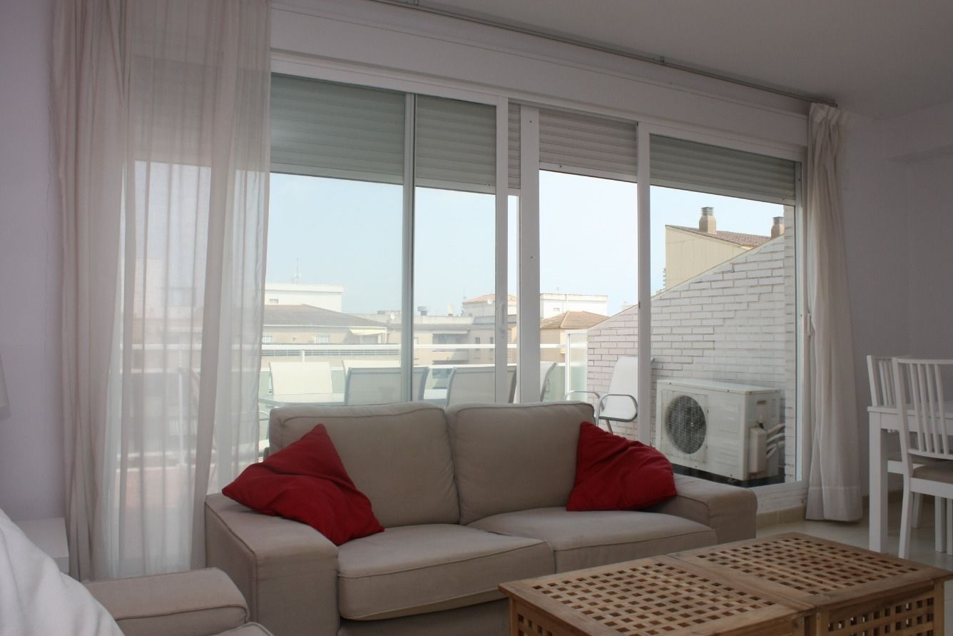 Sala d'estar de Àtic en venda en Peñíscola / Peníscola amb Aire condicionat, Terrassa i Moblat