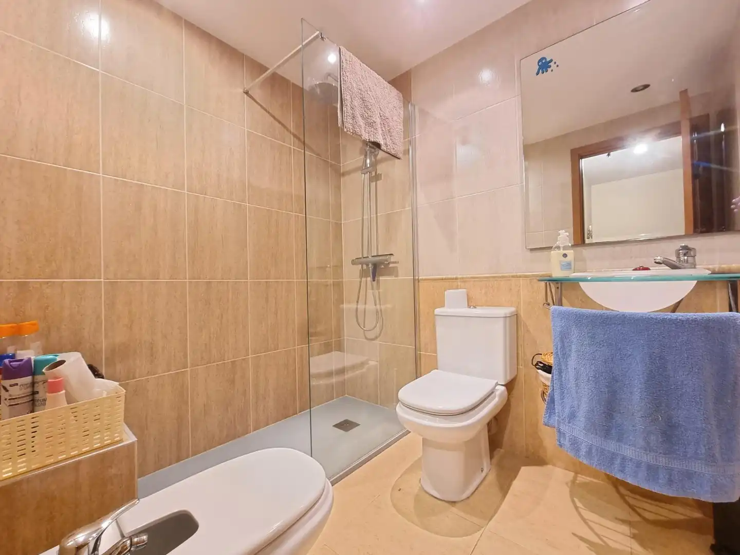 Badezimmer von Maisonette zum Verkauf in Tossa de Mar mit Heizung und Balkon