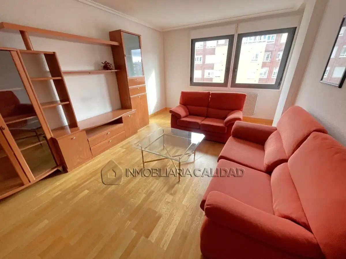Exterior view of Flat for rent in Burgos  with Heating and Furnished