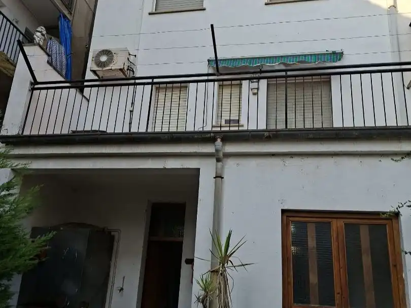 House with garden for sale in Carrer de Rupit 1, imagen 3