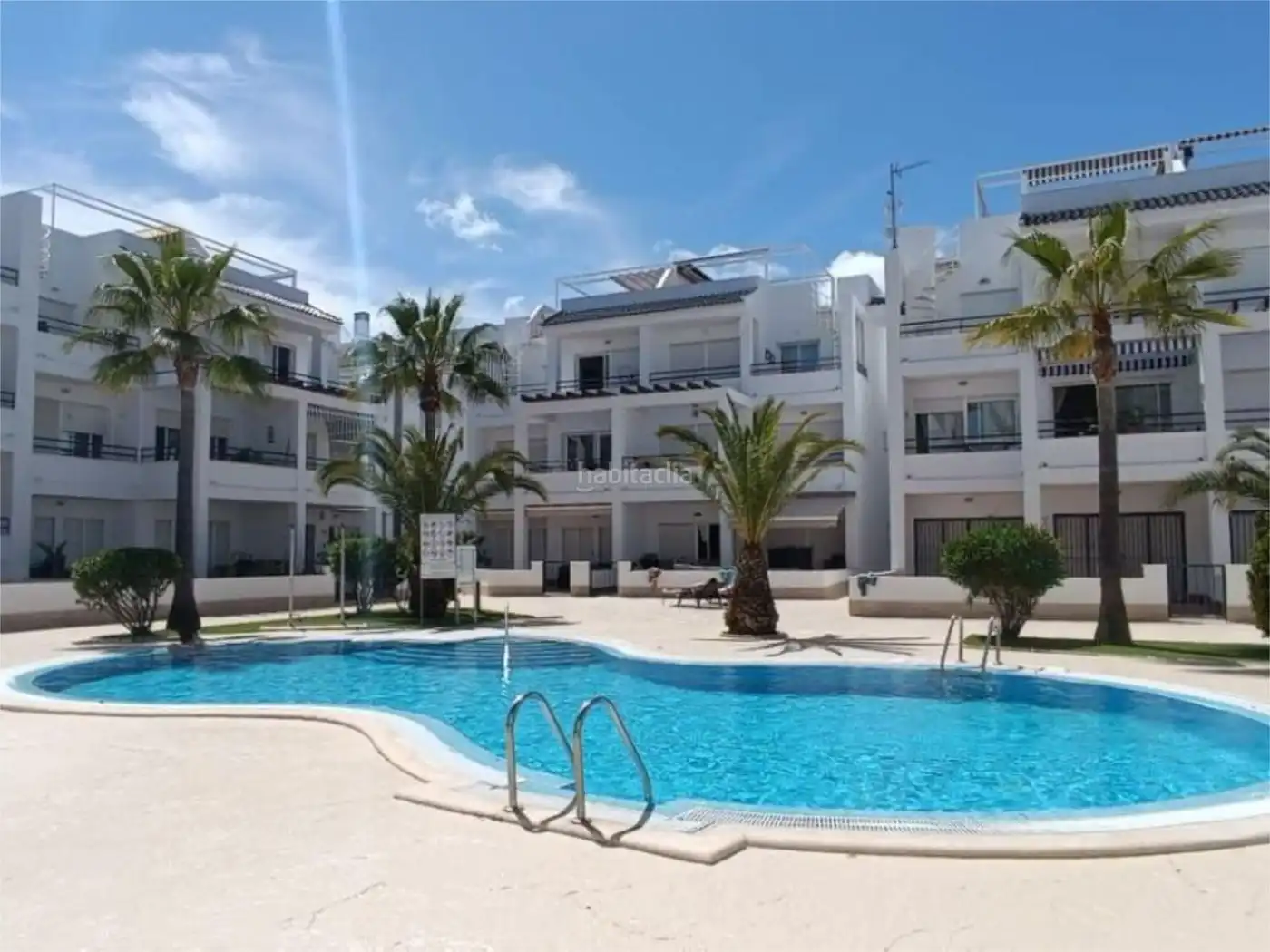 Flat for sale in Calle Mar Rojo 16