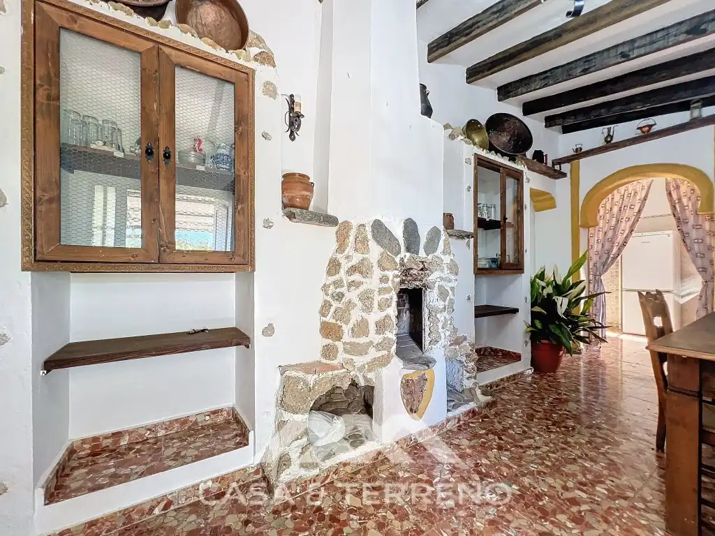 Houses for sale in Camino de Cuesta Bravo, Sedella