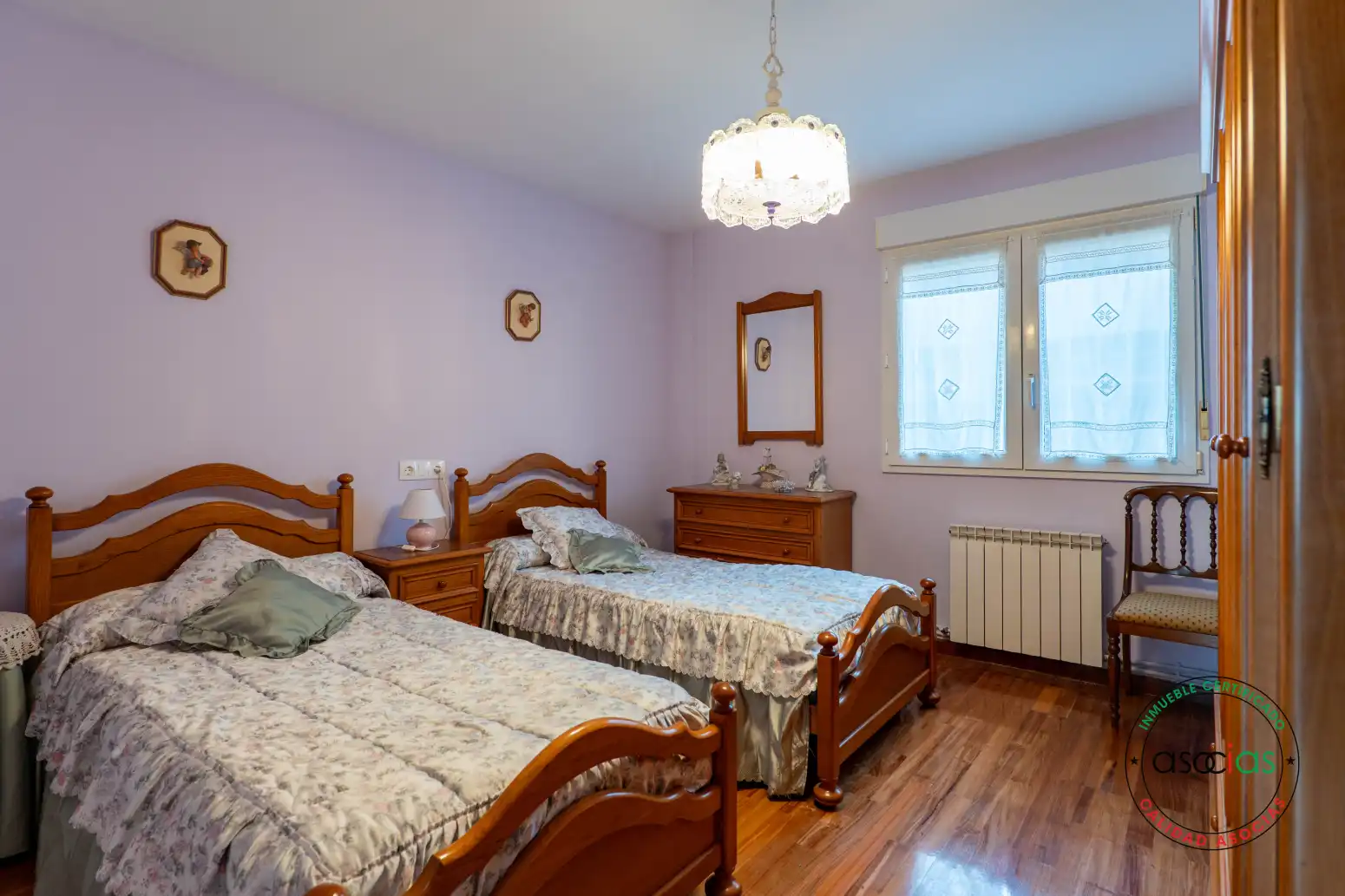 Bedroom of Flat for sale in Gijón   with Heating, Parquet flooring and Furnished