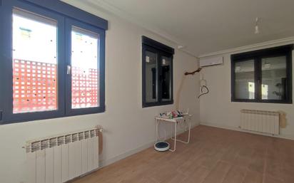 Bedroom of Flat for sale in La Gineta  with Heating and Terrace