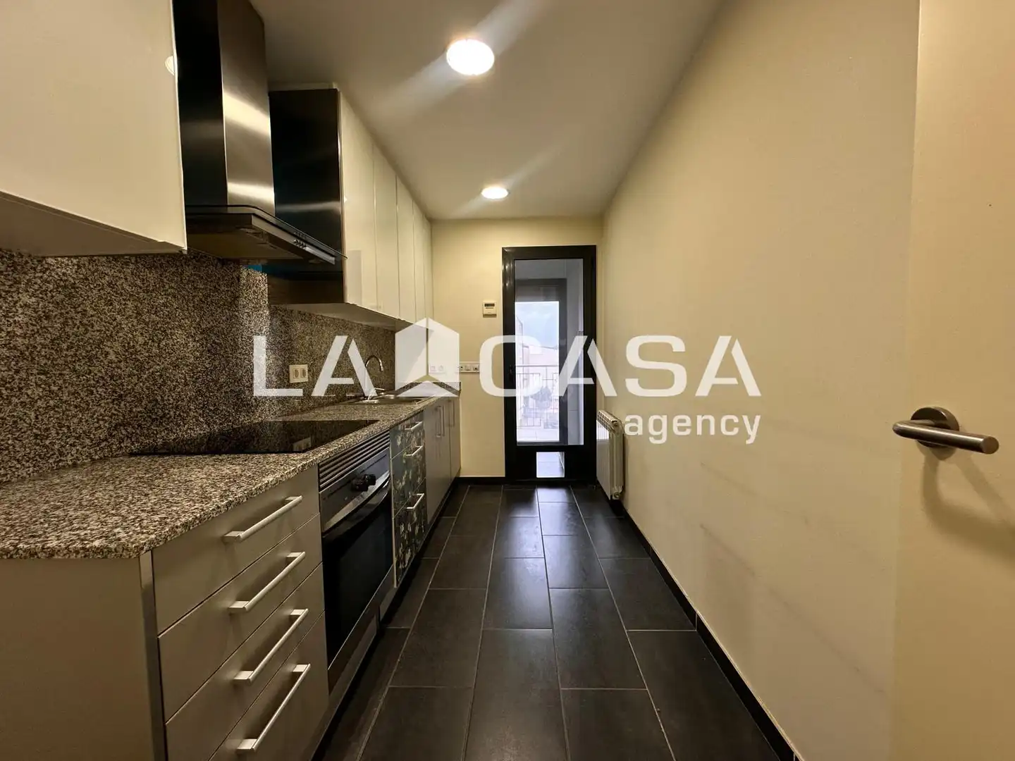 Flat for sale in Canovelles