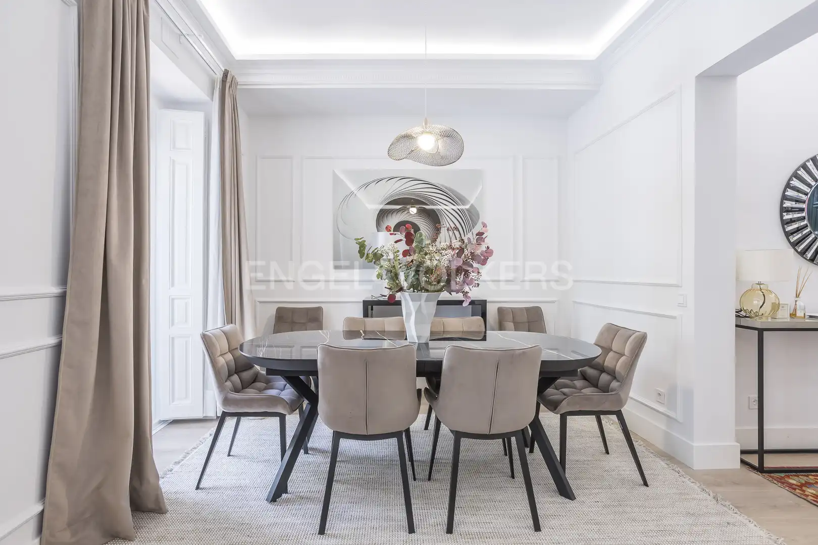 Dining room of Flat for sale in Madrid  with Air Conditioner, Heating and Storage room