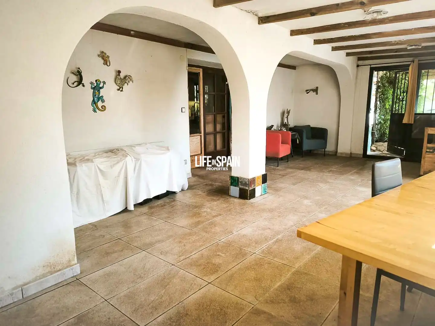 Country house zum Verkauf in Rasquera mit Klimaanlage, Privatgarten und Terrasse