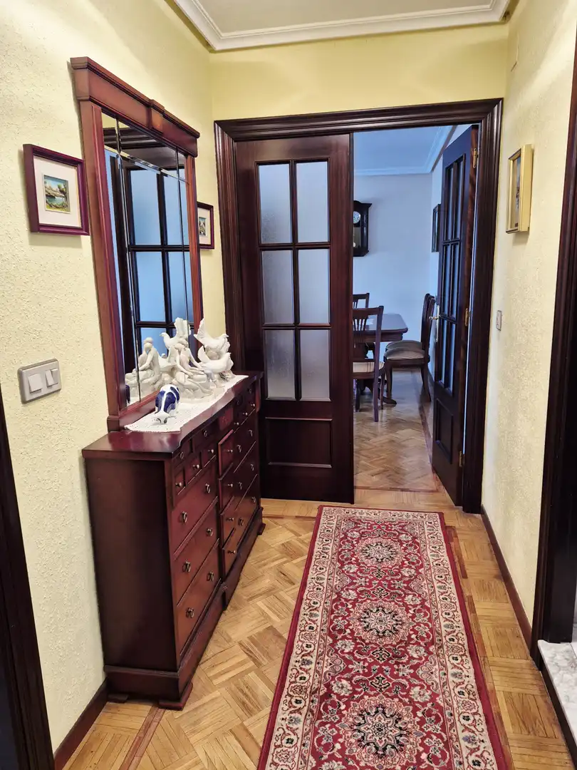 Piso en venta en Avilés con Calefacción, Parquet y Trastero