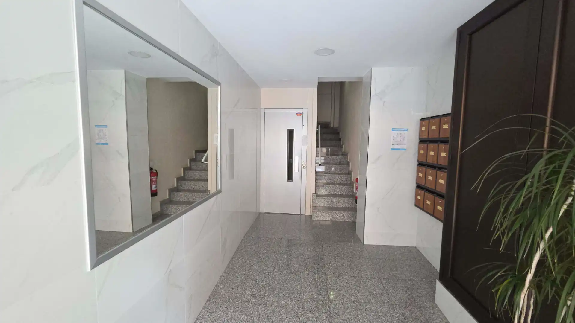 Wohnung zum Verkauf in San Martín del Rey Aurelio mit Heizung, Parkett und Terrasse