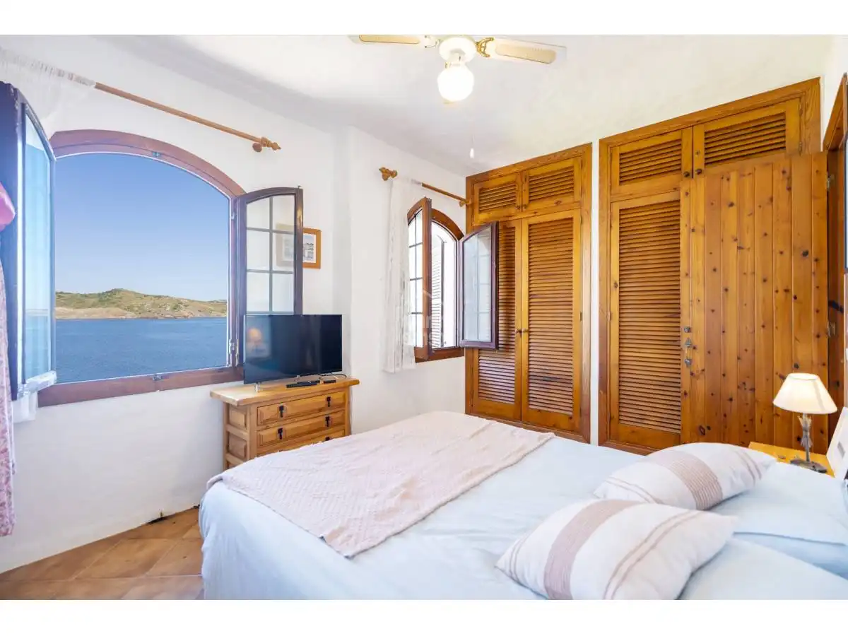 Dormitori de Apartament en venda en Es Mercadal amb Jardí privat, Terrassa i Moblat