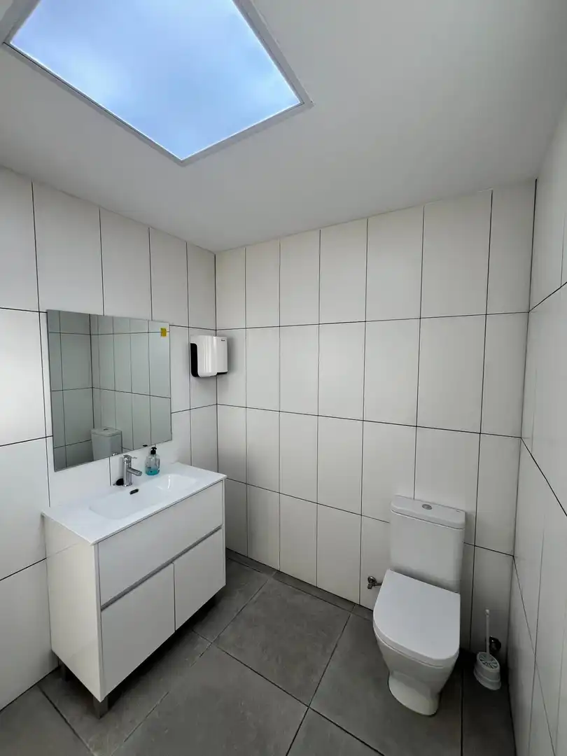 Baño de Oficina de alquiler en Elche / Elx