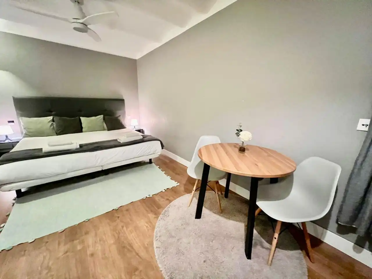 Bedroom of Ground floor for sale in Madrid  with Air Conditioner, Terrace and Furnished