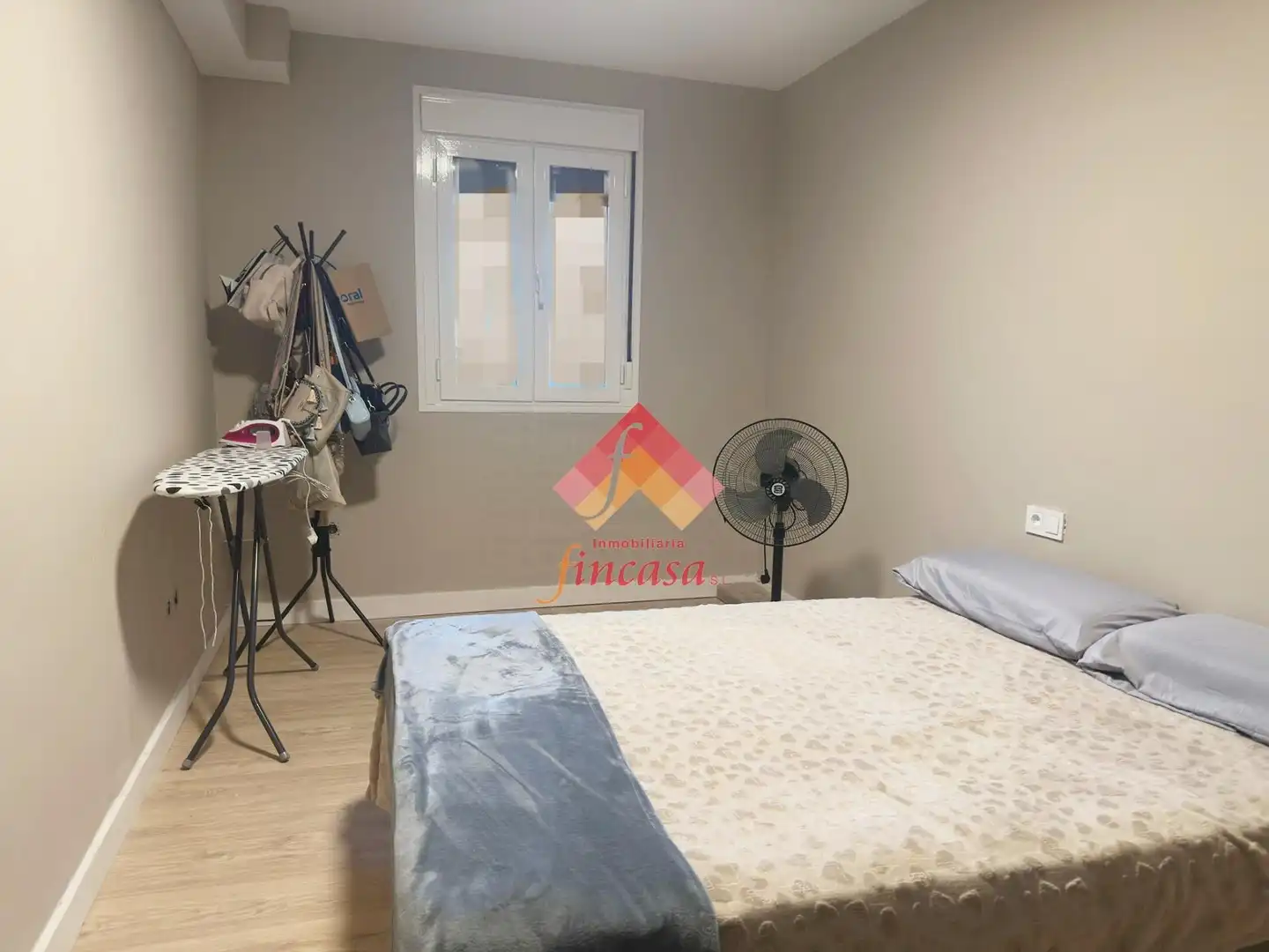 Bedroom of Flat for sale in Ronda  with Air Conditioner, Heating and Terrace