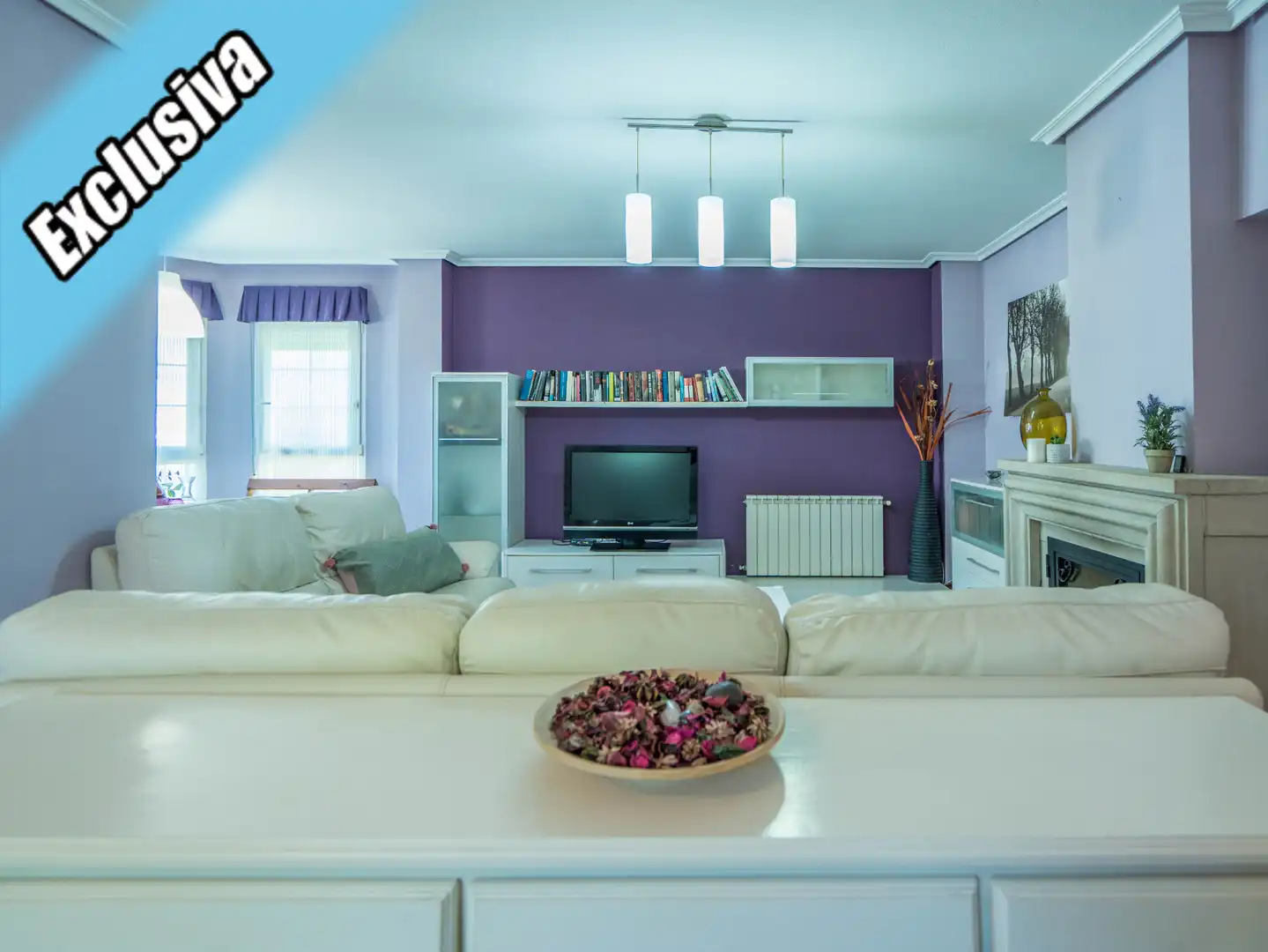 Sala d'estar de Casa o xalet en venda en Bárcena de Cicero amb Calefacció, Jardí privat i Terrassa