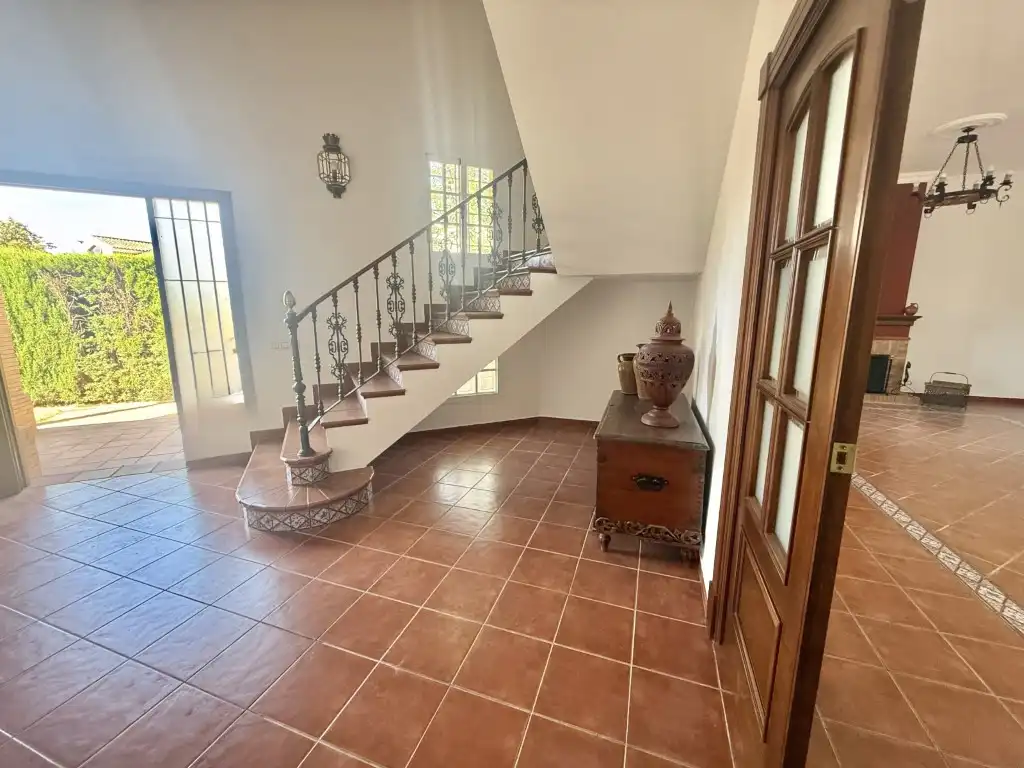 Casa o chalet en venta en Mairena del Alcor con Amueblado y Balcón