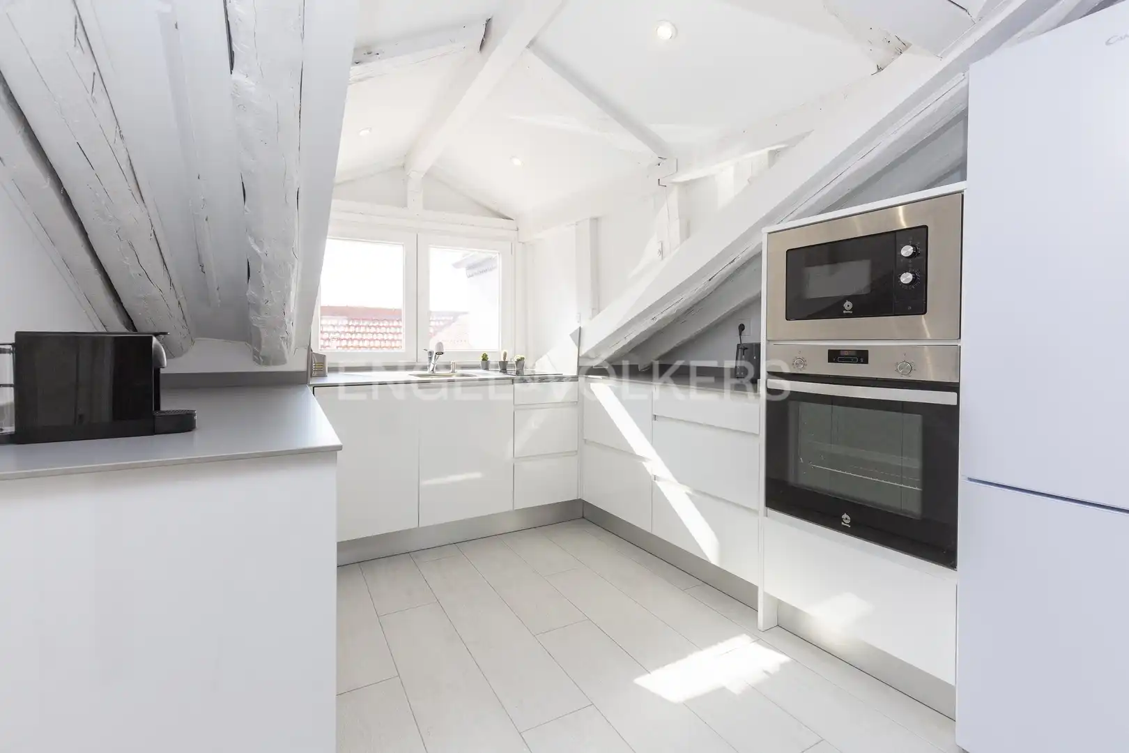 Cocina de Piso de alquiler en Madrid con Aire acondicionado, Calefacción y Amueblado