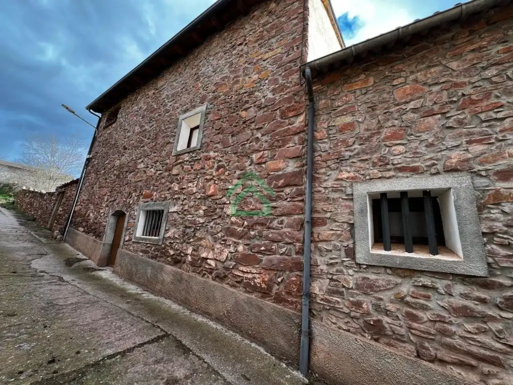 Villa zum Verkauf in Calle Tahus-Noves De Segre, imagen 13