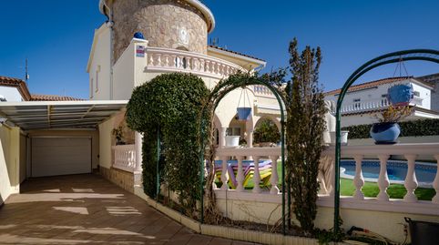 Foto 4 de Casa o chalet en venta en Moxó - Sant Mori, Empuriabrava