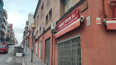 Foto 4 de Casa adosada en venda a Avinguda del Marquès de Sant Mori, 237, La Salut, Badalona