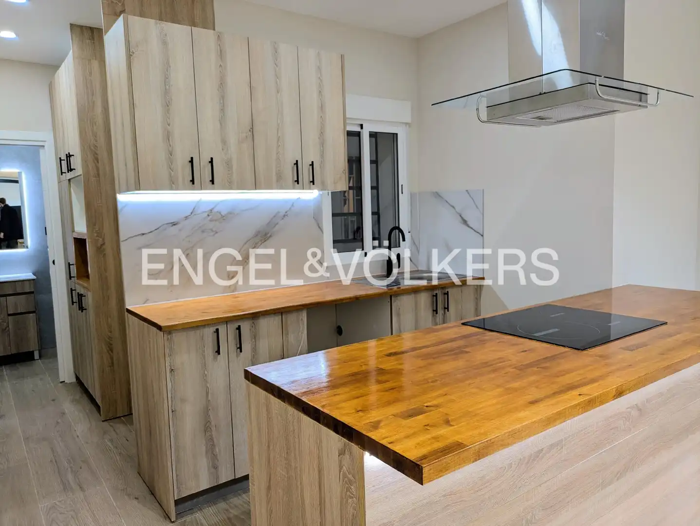 Kitchen of Flat for sale in Barcelona  with Air Conditioner and Heating