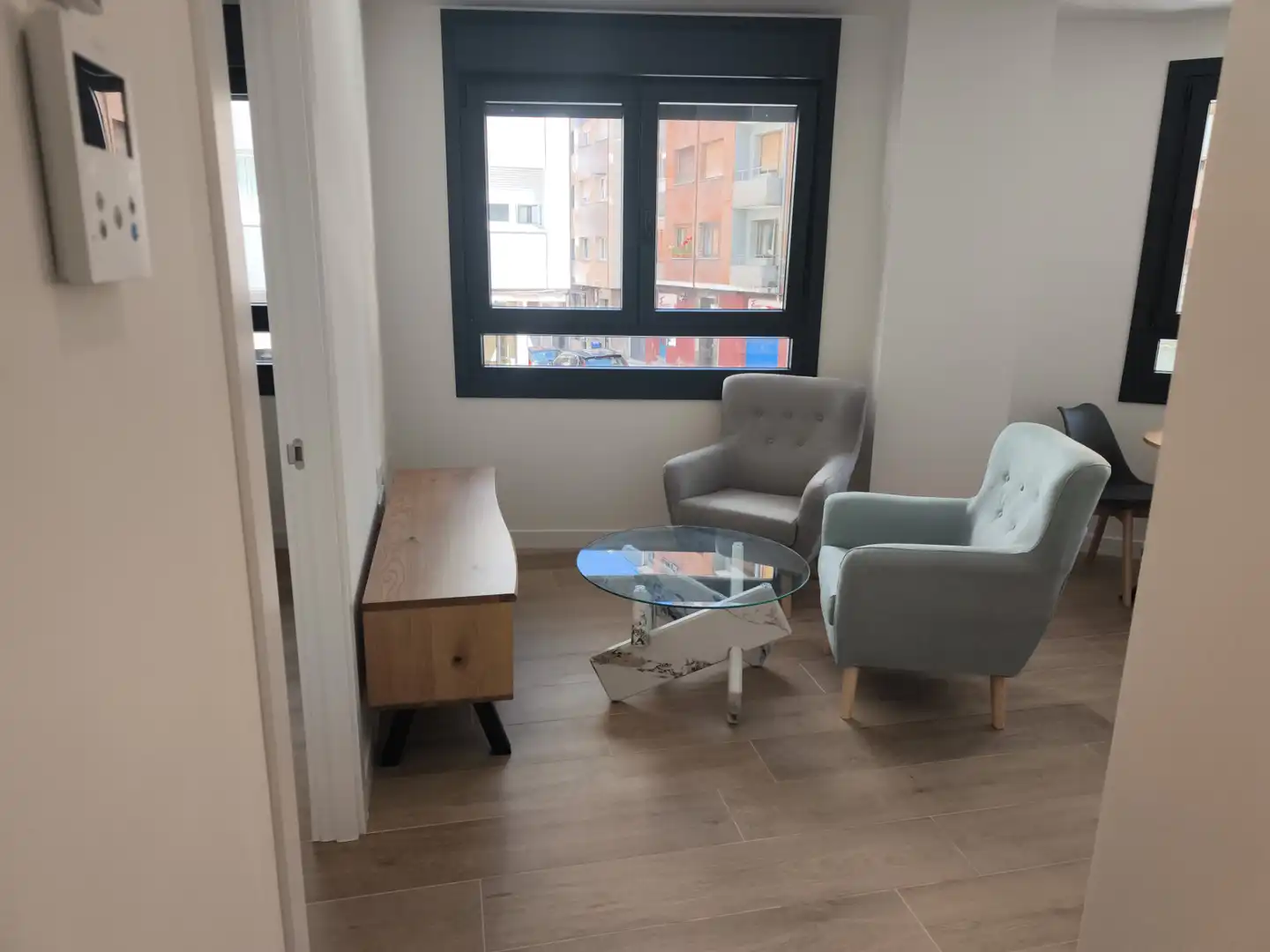 Sala de estar de Apartamento de alquiler en Gijón  con Calefacción, Parquet y Trastero