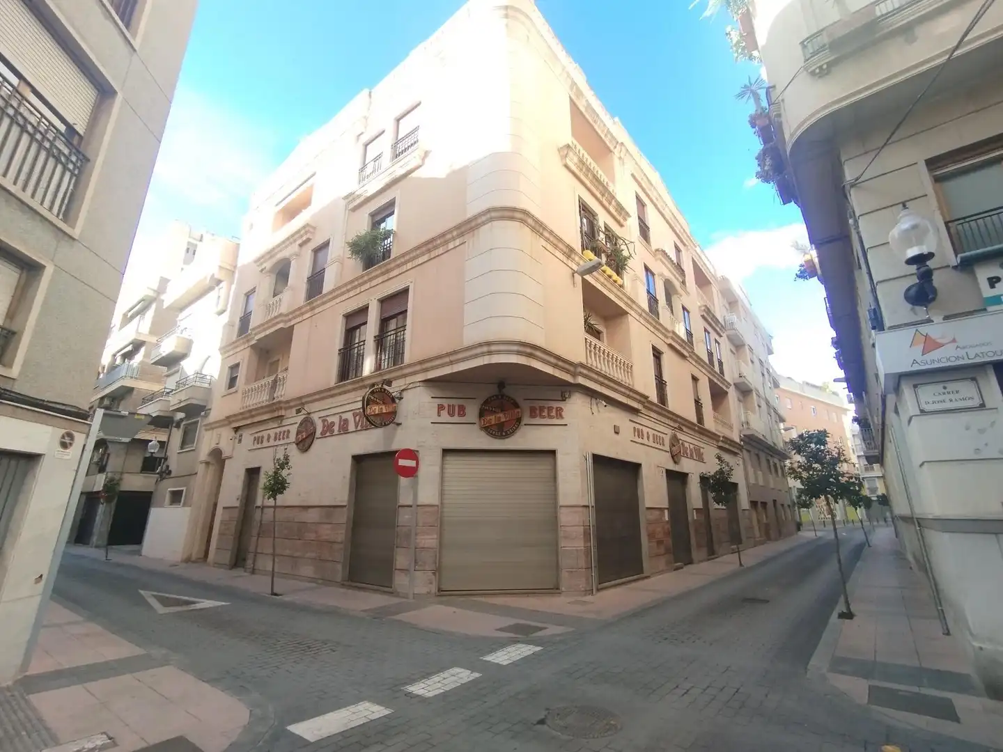 Flat with terrace for sale in Calle de Don José Ramos