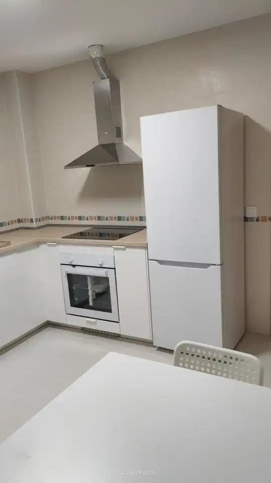 Cocina de Planta baja en venta en Tarancón con Calefacción, Trastero y Amueblado