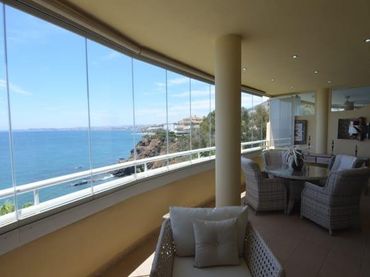Apartament amb piscina en venda a Calle Calle Torrequebrada