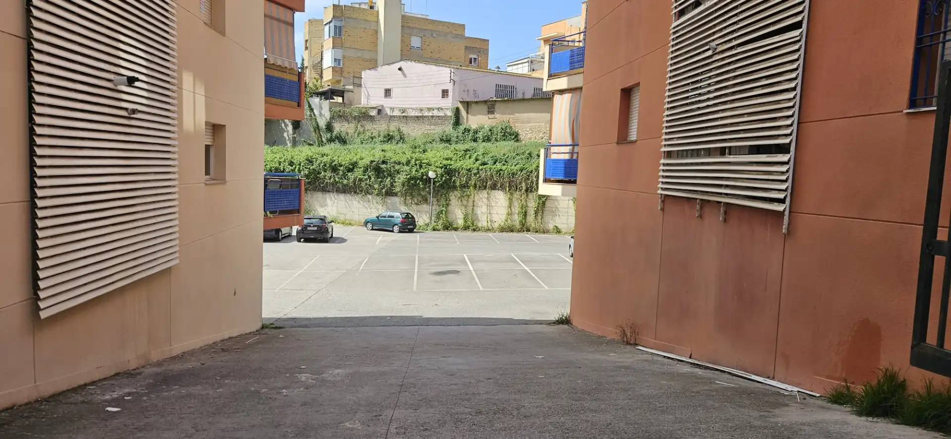 Aparcament de Pis en venda en Tarragona amb Aire condicionat, Terrassa i Moblat