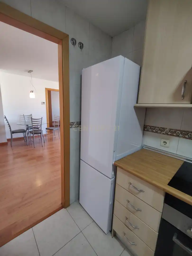 Cocina de Piso en venta en Cerdanyola del Vallès con Aire acondicionado y Horno
