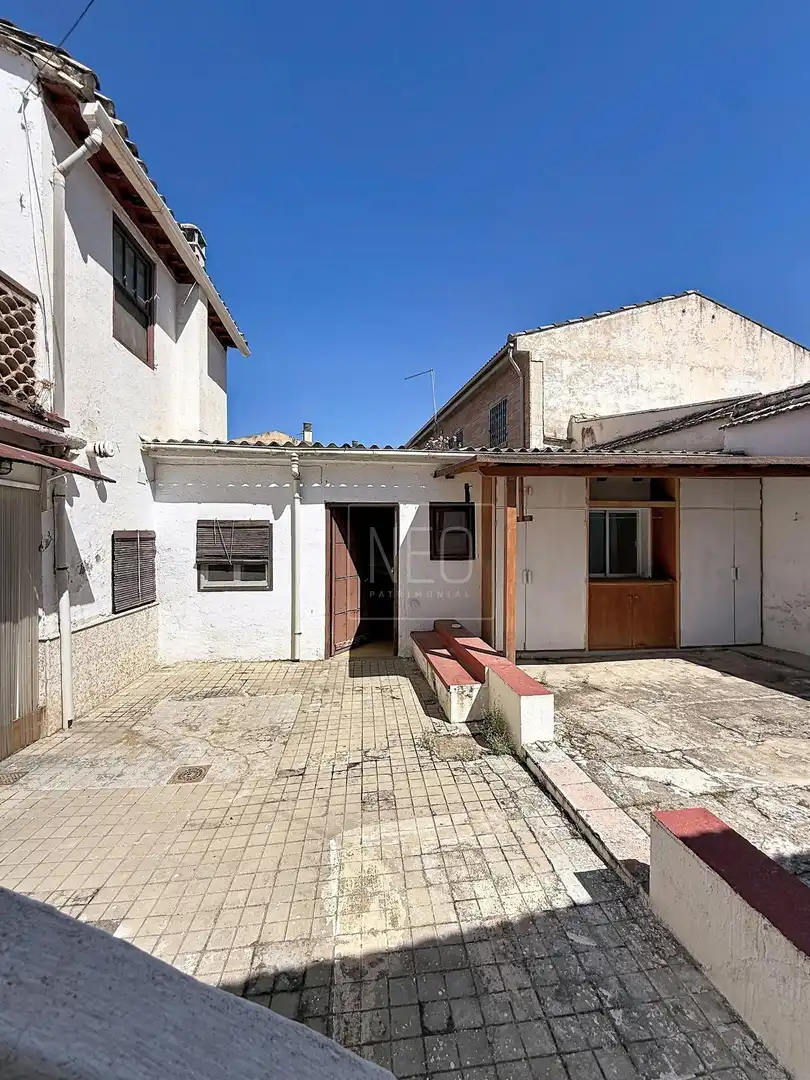 Vista exterior de Casa adosada en venta en Granada con Terraza y Trastero