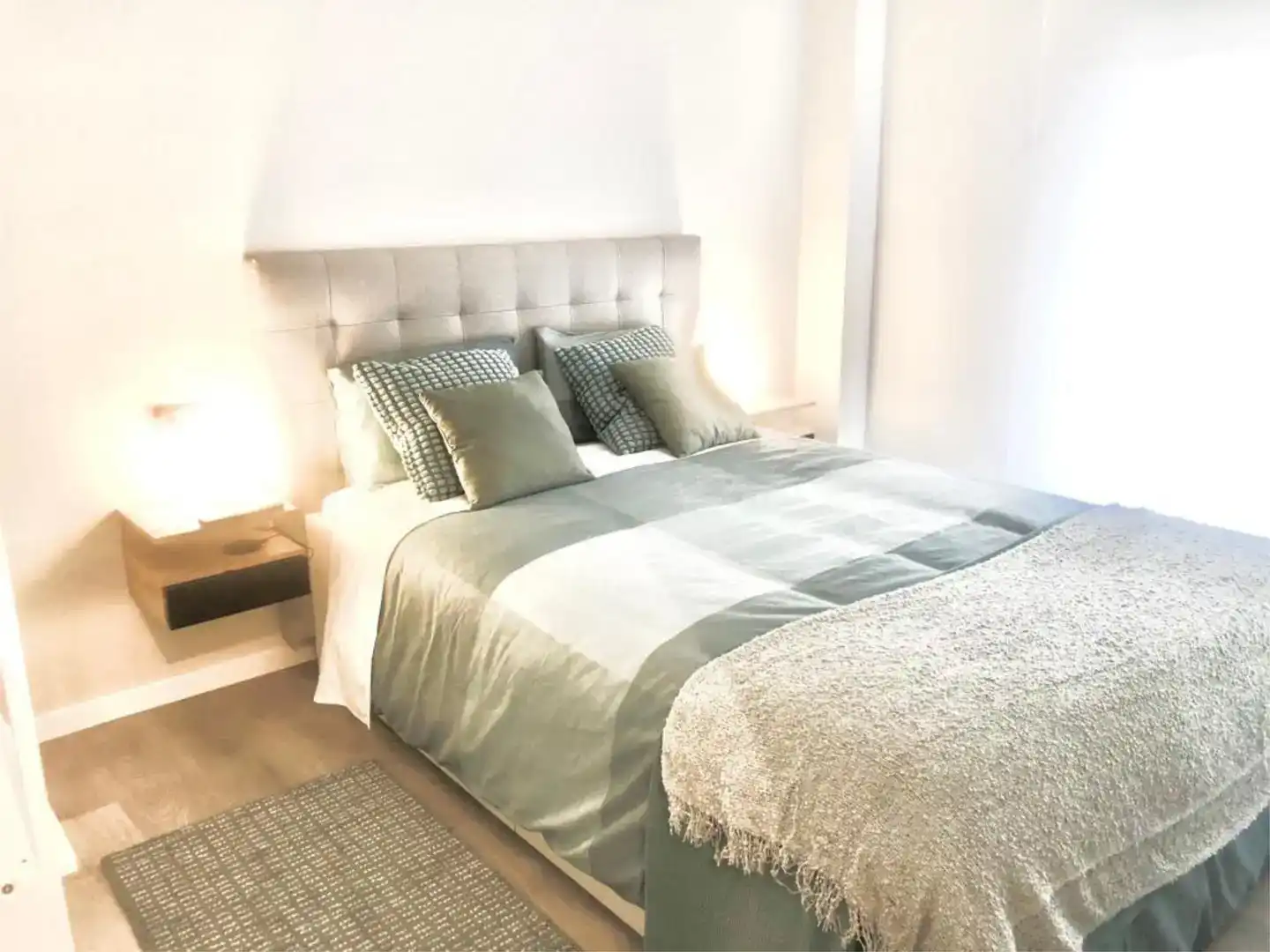 Schlafzimmer von Wohnung zur Miete in Portugalete mit Balkon