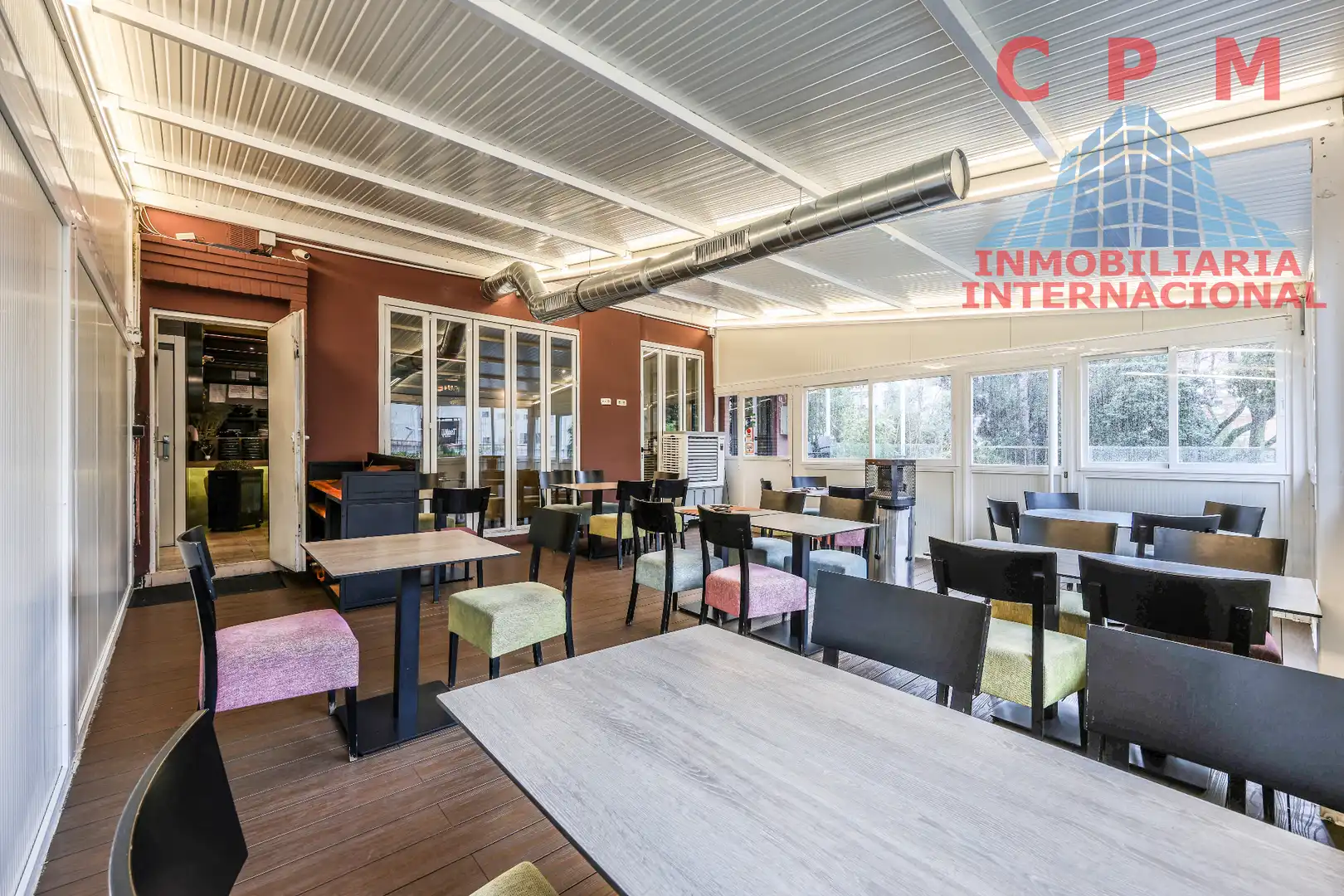 Business premises for transfer in Ciudad Lineal, imagen 2
