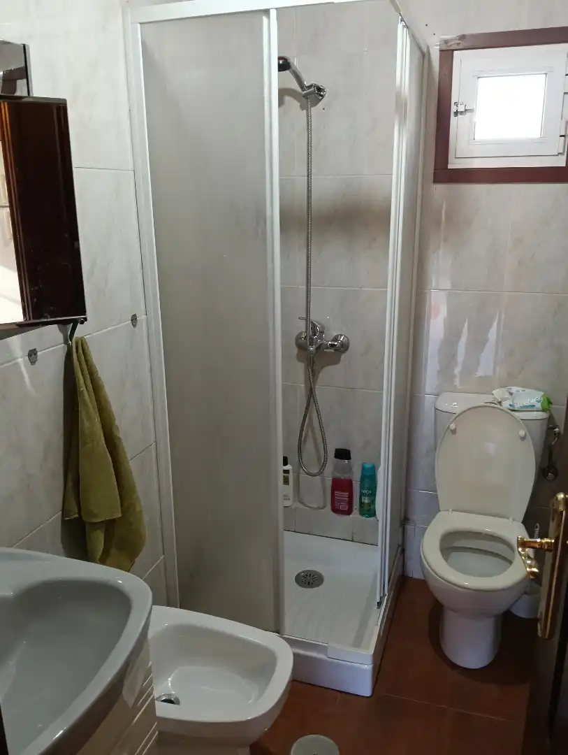 Baño de Casa o chalet en venta en Vilasantar con Calefacción y Trastero