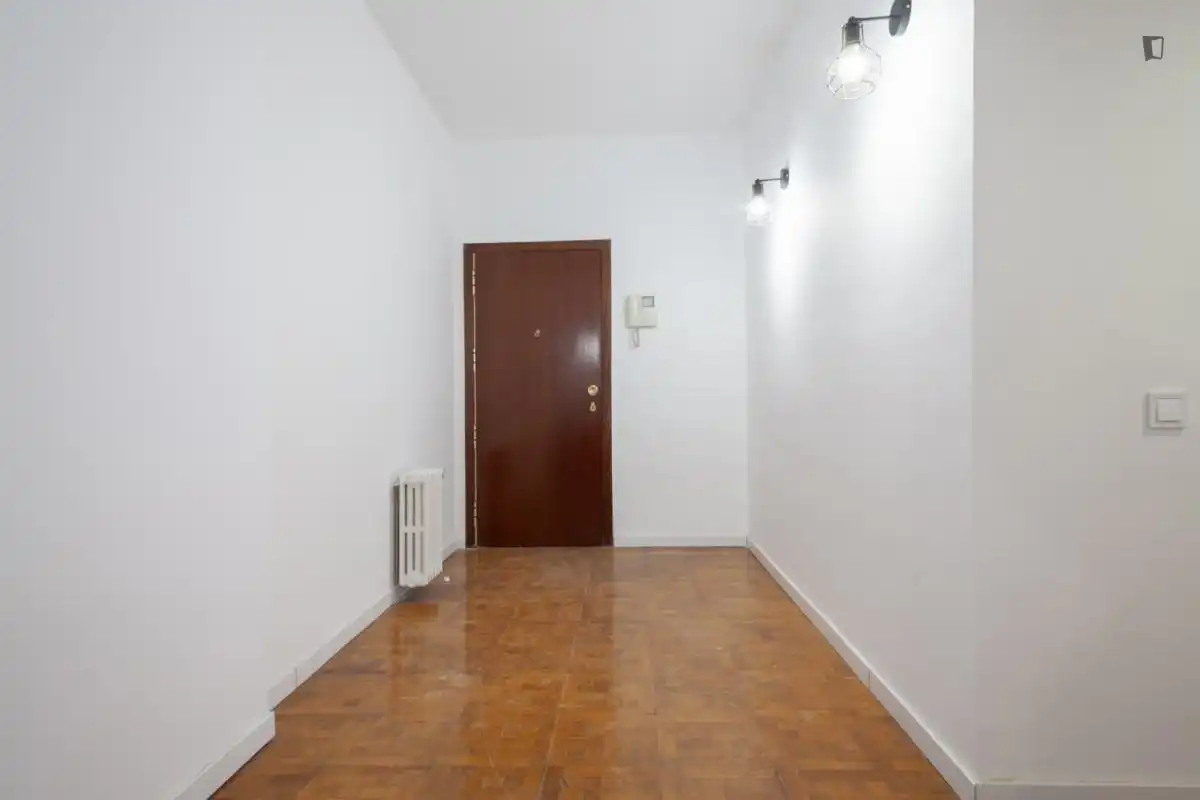 Habitació a Sant Gervasi- Galvany