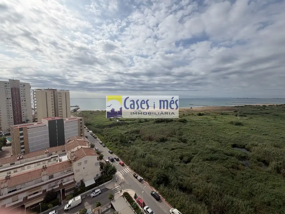 Piso en venta en La Pobla de Farnals con Balcón y Piscina comunitaria