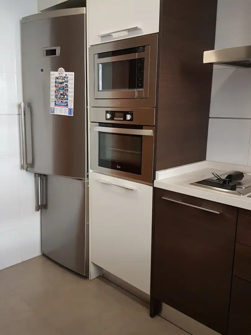 Cuina de Pis en venda en Dos Hermanas amb Aire condicionat i Traster