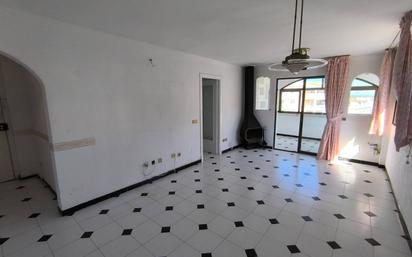 Sala d'estar de Apartament en venda en Calvià amb Calefacció, Terrassa i Traster