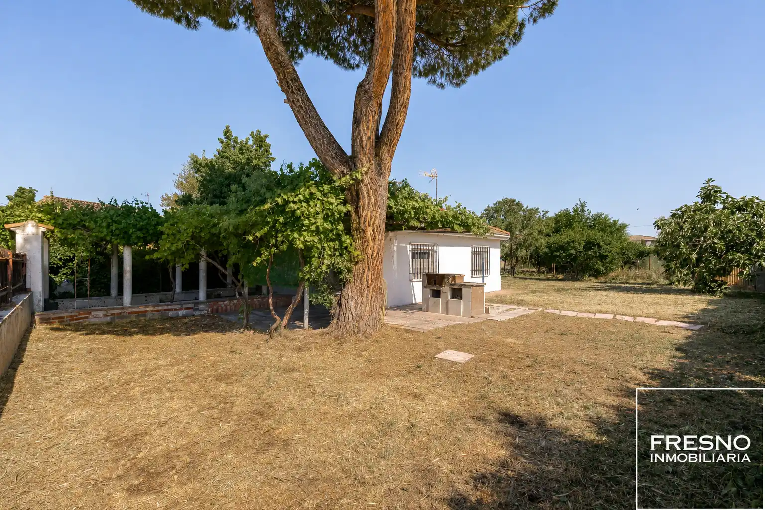 Jardín de Casa o chalet en venta en Serracines con Jardín privado, Terraza y Trastero