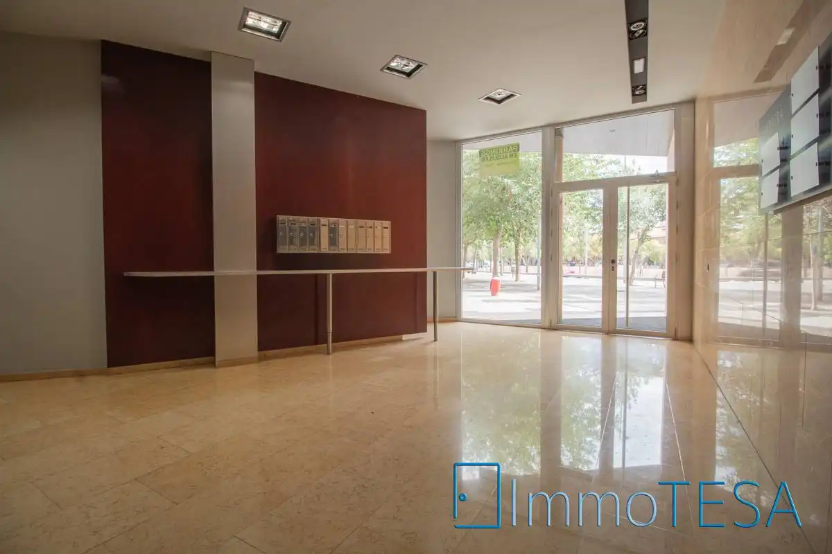 Oficina en venta en Barberà del Vallès con Aire acondicionado