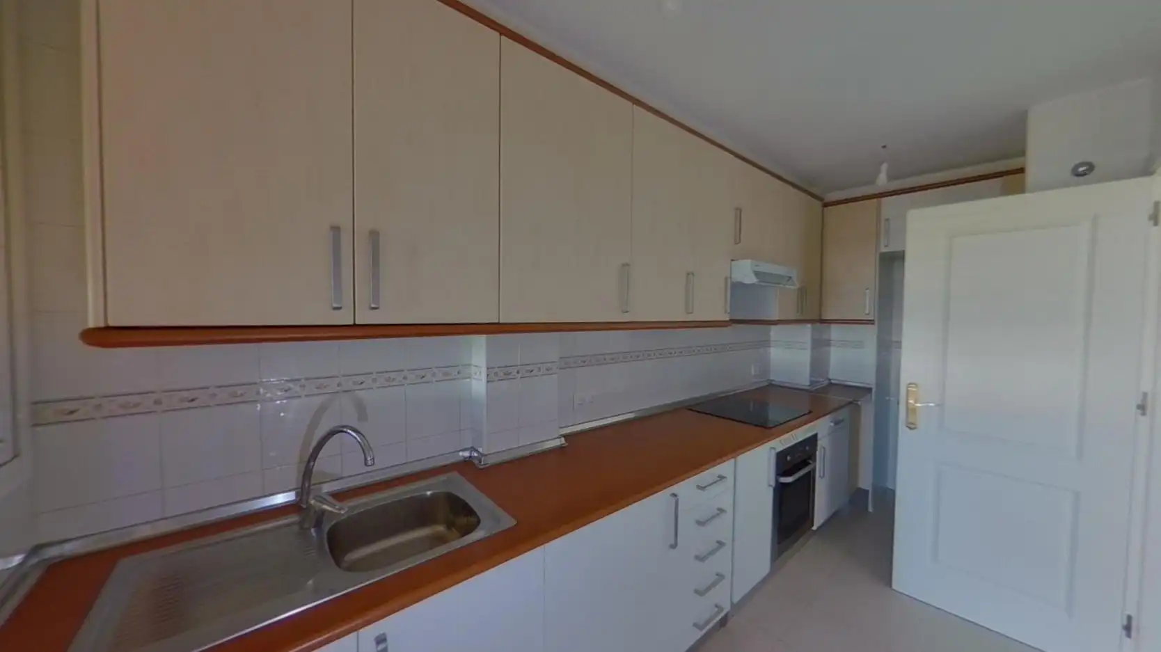 Cuina de Apartament en venda en Mijas amb Traster i Piscina