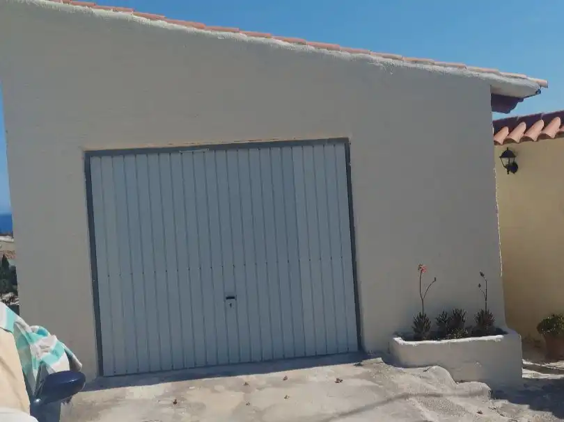Casa con jardín en venta en Carrer ànec 11, imagen 4