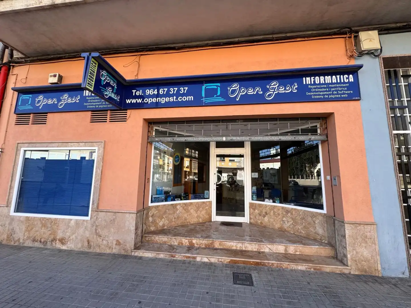 Local commercial à vendre à castellon